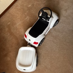 フォルクスワーゲン　ビートル　手押し車の画像