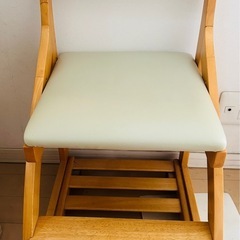 高さ調整可能 椅子 1脚の画像