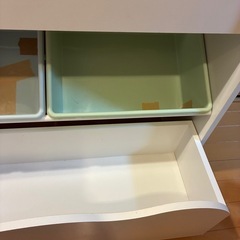 トイザらス 絵本ラック おもちゃラックの画像