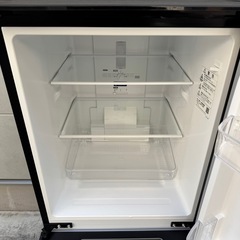 366⭐️2021年製★シャープ　冷蔵庫　右、左開き　ブラック　黒　ガラス扉　一人暮らしの画像
