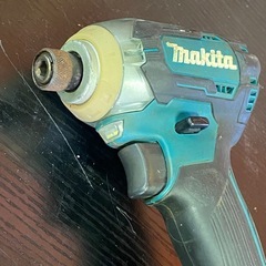 ※ 充電式インパクトドライバ　makita マキタ　本体のみ　TD160D 14.4V 動作確認済みの画像