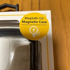 iPhone 15 Pro用のMagSafe対応クリアケースの画像