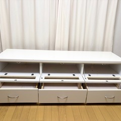 収納スペース付きテレビ台の画像