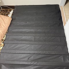 スノコのダブルベッド 、マットレスつきです
の画像