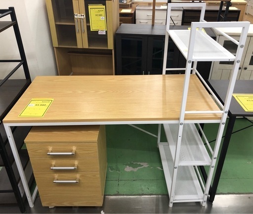 【ドリーム川西店御来店限定】☆ジモティー見たよ♪割引☆  ラック付きデスクセット  クリーニング済み 【212556000005876