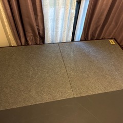 ダブルベッド　フレームの画像