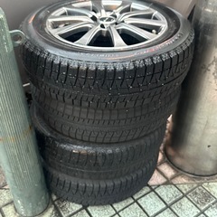スタッドレスタイヤ 4本セット 無料 の画像