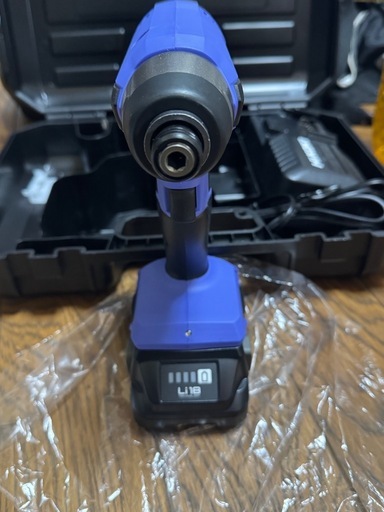 HIKOKI  18V  インパクトドライバー
