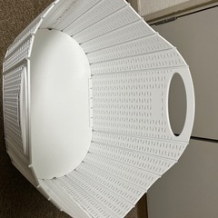 3段スチールワゴン　ランドリーバスケット 　ドライヤー　アイロンの画像