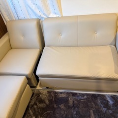 ソファの画像