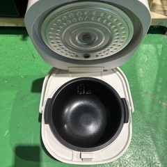 SHARP 炊飯器　白　美品の画像