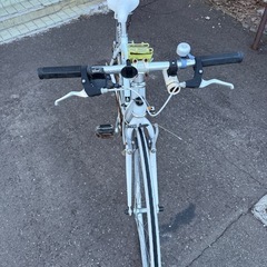 【決まりました】クロスバイク白の画像