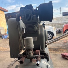 日立のこんぷれっさコンプレッサーの画像