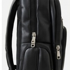 KVN レザーリュックサックバッグの画像