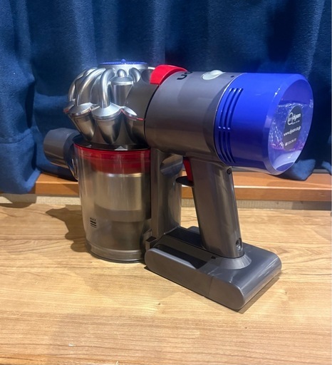 動作確認、内部洗浄済！#Dyson #V7人気の#SV11#ダイソン ハンディ