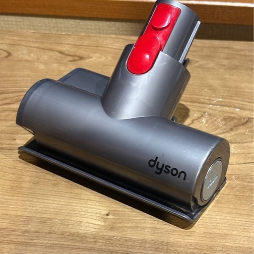 動作確認、内部洗浄済！#Dyson #V7人気の#SV11#ダイソン ハンディ