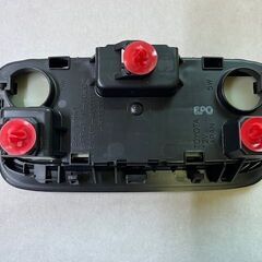 トヨタ ・ヤリス フロントマップランプ ユアーズLED仕様装着済みを出品致しますの画像