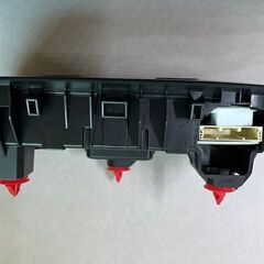 トヨタ ・ヤリス フロントマップランプ ユアーズLED仕様装着済みを出品致しますの画像