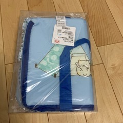 すみっコぐらし　すみっコキャンプ　5ポケット付き保冷バッグの画像