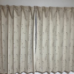 カーテン 2枚セット 約145×110cm ベージュ 柄入り 遮...