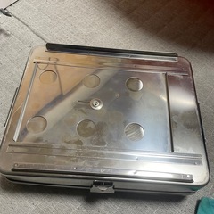 ステンレス製新品トレー他、　医療用品の画像