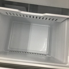 #C-32【ご来店頂ける方限定】Hisenseの3ドア冷凍冷蔵庫ですの画像