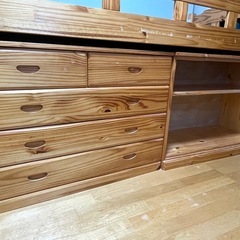 収納付き木製ベッドの画像