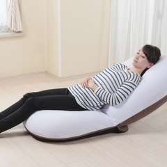 cloud 座椅子　クッション  の画像