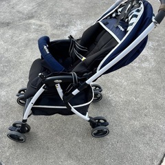 Apricaベビーカーの画像