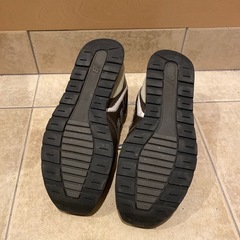ニューバランス レザー靴 の画像