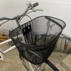 27インチ自転車　シングルギア　ホワイトの画像