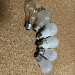 蛍光灯、電球色々の画像