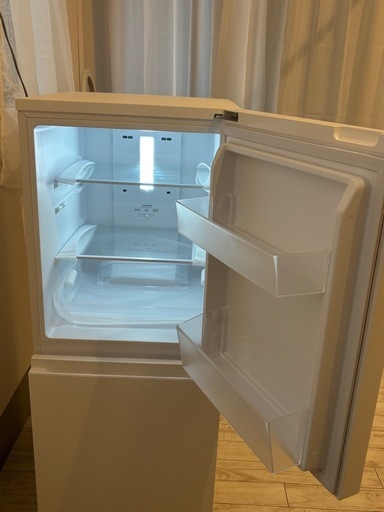 2025年購入　Panasonic 冷蔵庫 156L 2ドア 一人暮らし向け ほぼ未使用