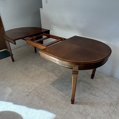 maruni / マルニ 地中海 ダイニングテーブル エクステンションテーブル 伸長式 食卓テーブル クラシック ヨーロピアンの画像