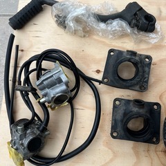 RZ250シリンダーヘッドと他の画像