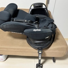 チャイルドシートApricaディアターンプラスの画像
