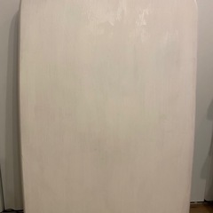 折り畳みテーブルの画像