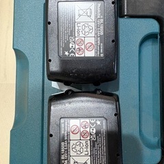 Makita 18V 5.0Ah バッテリーと充電器セットの画像