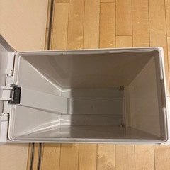 美品⭐️45L ゴミ箱　ニトリ　ペダル式　ダストペールの画像