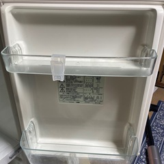 Panasonicの2ドア冷蔵庫（NR-B144WB-WS／2012年製）の画像