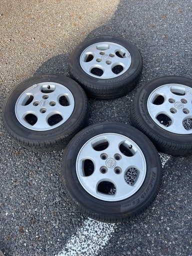 155/65r13アルミホイールとタイヤ