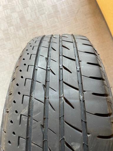 185/65r15アルミホイールとタイヤ