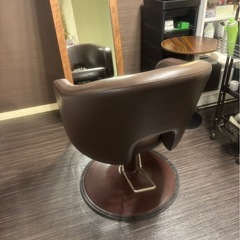 美容室セット椅子の画像