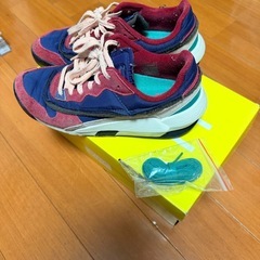 Onitsuka tigerスニーカー 青/赤/ベージュの画像