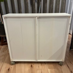 押入れキャスター付ラックの画像