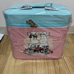 ムーミンミラー付きコスメボックスの画像