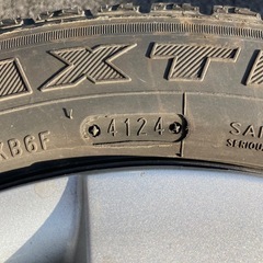 14インチ！鉄チン  スタッドレスタイヤ 155/65R14 中古 ８分山 ４本の画像