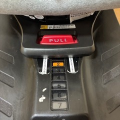 アップリカ クルリラ チャイルドシートの画像