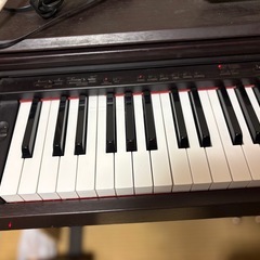 KORG 電子ピアノ(椅子付き)の画像