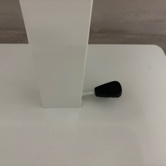 ホワイト　昇降式テーブル　レバー式の画像